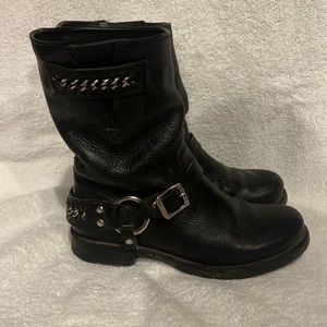 Frye Jenna Moto chain short harness boot